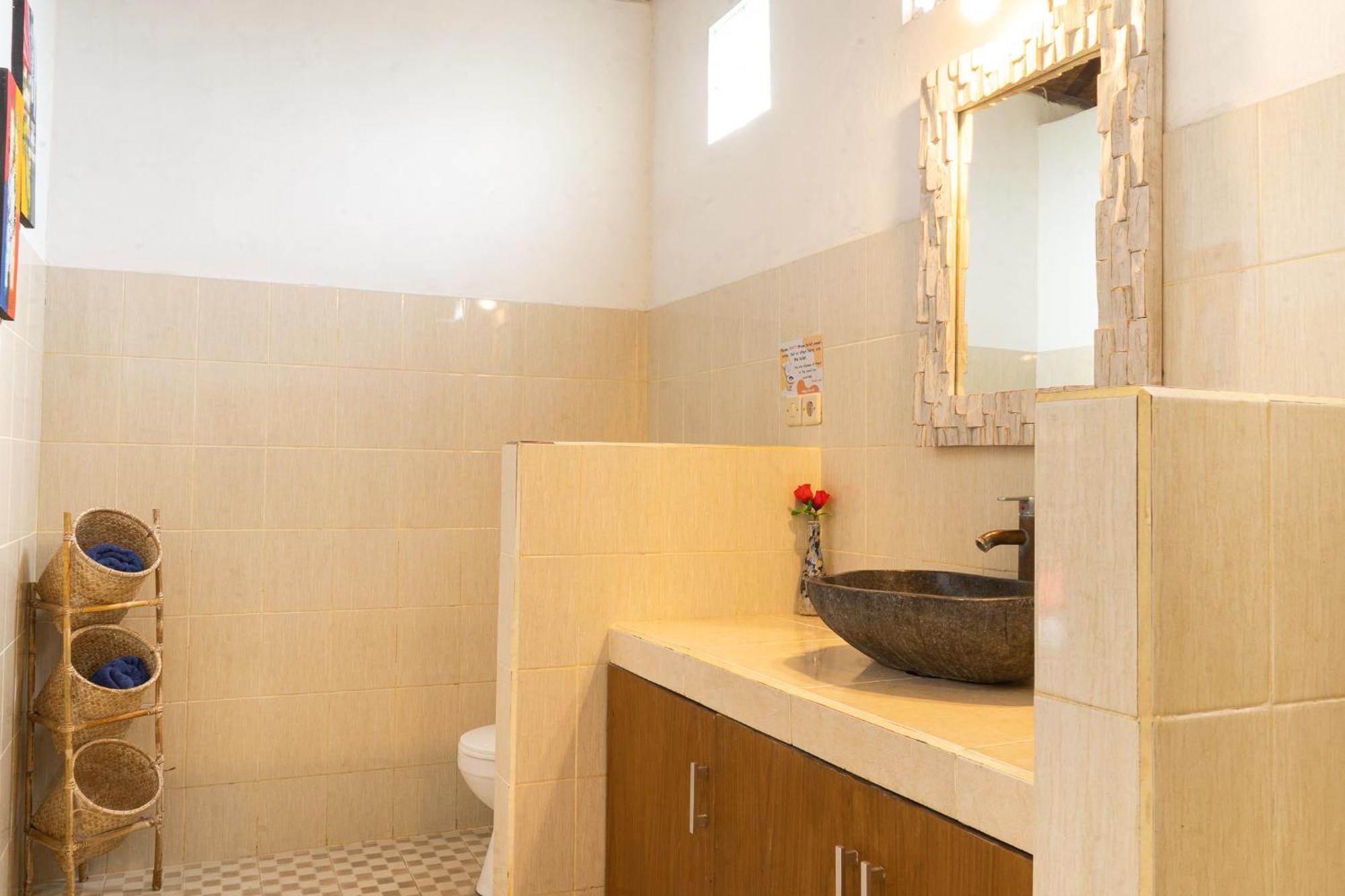 Villa Salya - 3Br - Private Pool - 1Min Walk To La Favela! Seminyak  Exterior photo