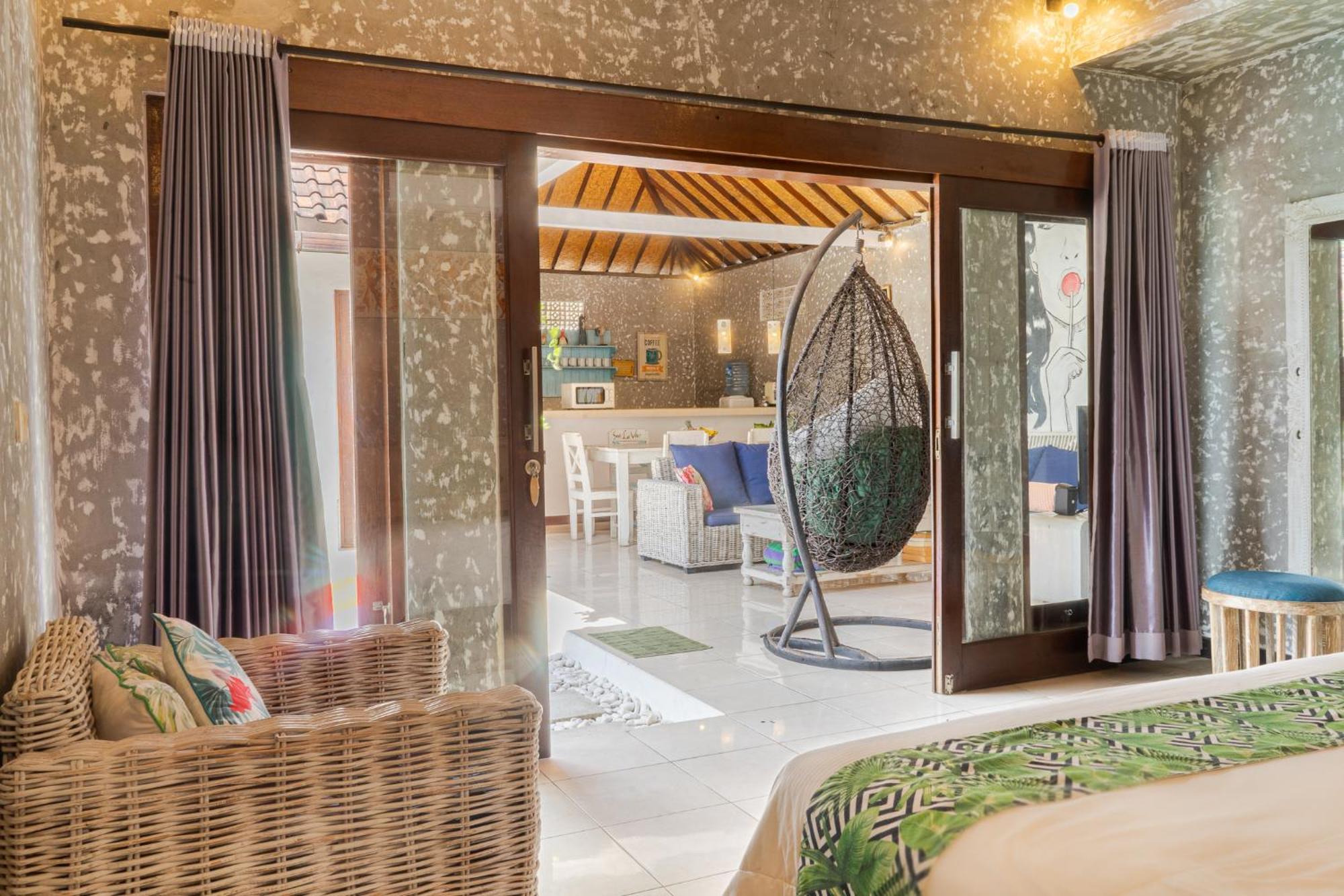 Villa Salya - 3Br - Private Pool - 1Min Walk To La Favela! Seminyak  Exterior photo
