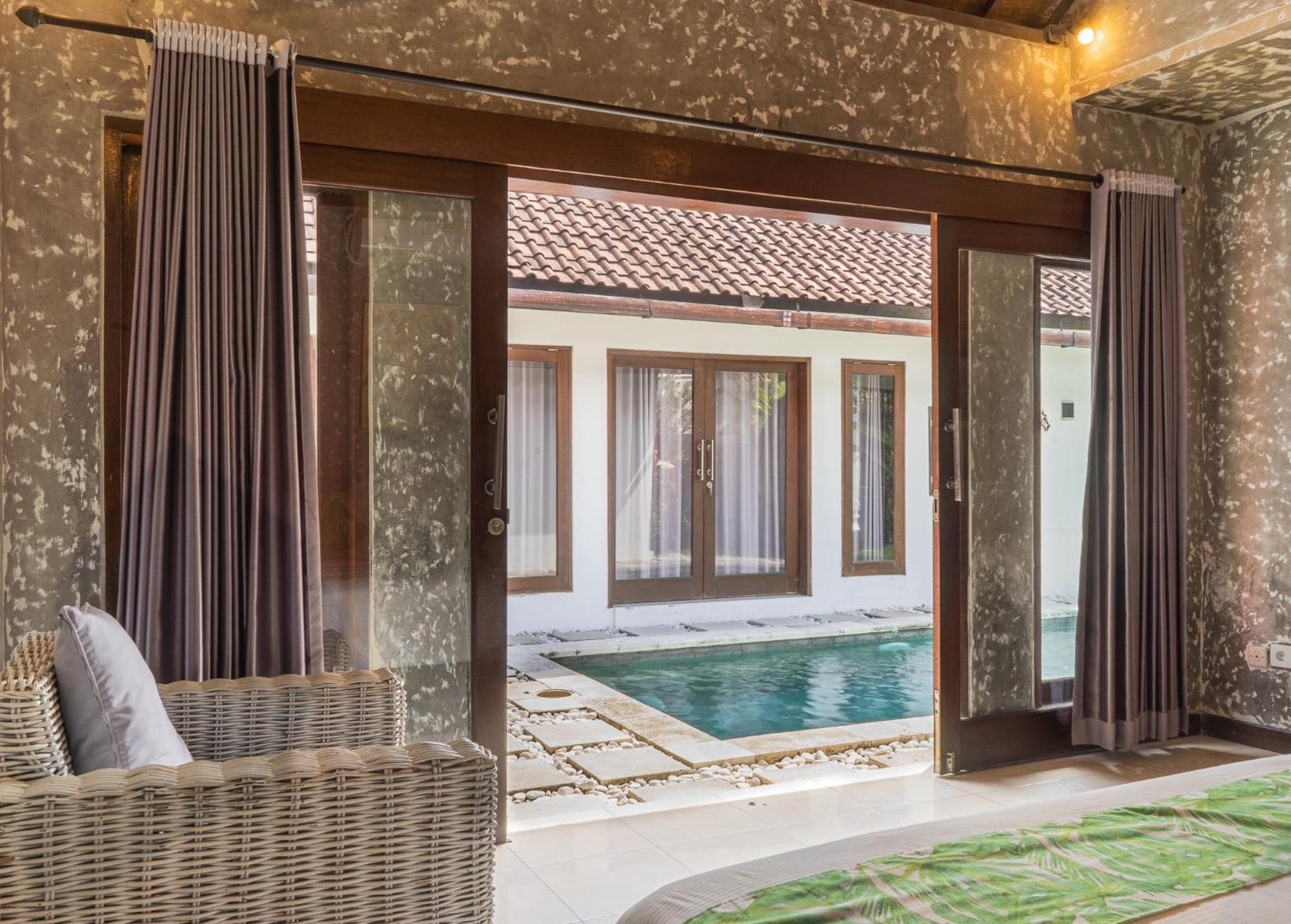 Villa Salya - 3Br - Private Pool - 1Min Walk To La Favela! Seminyak  Exterior photo