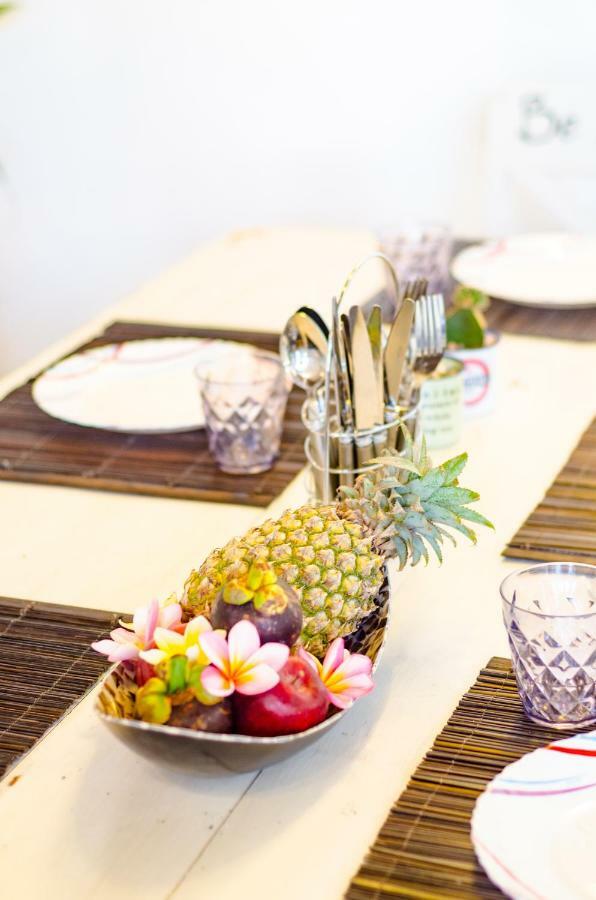 Villa Salya - 3Br - Private Pool - 1Min Walk To La Favela! Seminyak  Exterior photo